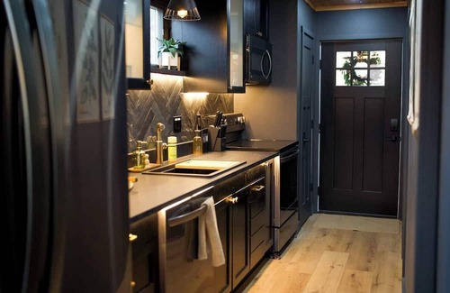 Turkey City Cabin | The River Otter Den - Riverfront Modern Cabin, minutes from Emlenton&Foxburg, PA