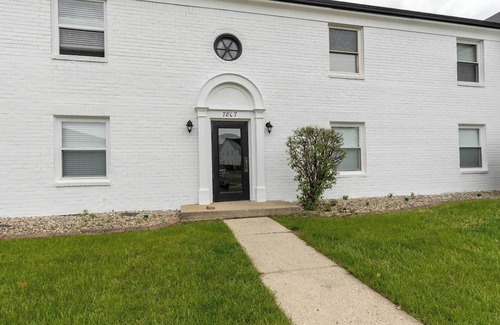 Indianapolis Apartment | LakeCastleton 2BD/1BA 5