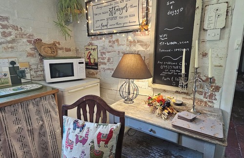 Calverleigh Apartment | The Annexe - Lurley Manor