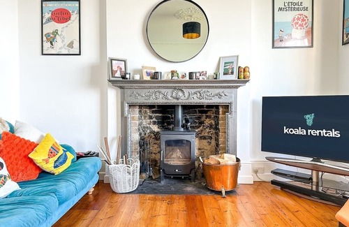 Herne Bay Apartment | Seafront Serenity | Stylish & Unique Home