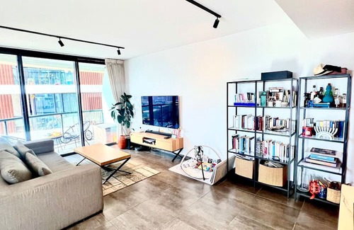 Florentin Apartment | Bright and Hype 2BR in Florentin by FeelHome