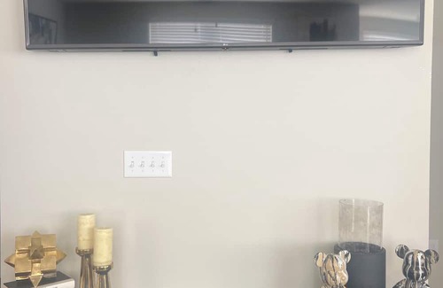 Rosenberg House | Charming 2-bedroom house in Rosenberg with WiFi and AC