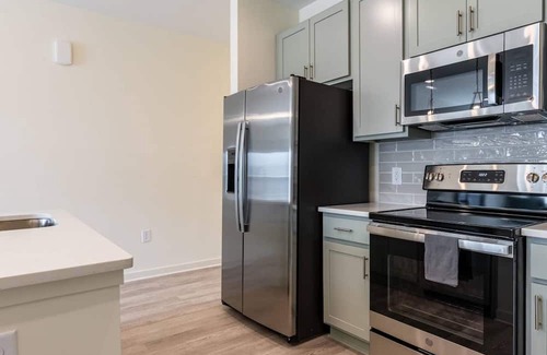 Wilmington Apartment | Barsala l Brand-new 2BD just west of Wilmington