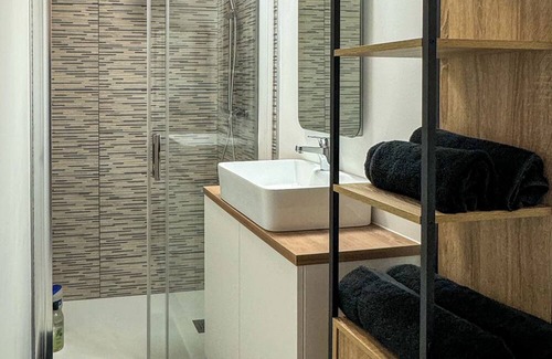 Cambrai House | Fantastic 2-bedroom house with WiFi in Cambrai