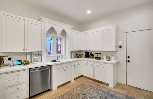 Indian Beach Sapphire Shores House | Full Mediterranean Botanical Garden Estate: 2 Adjacent listings, 9bd 5.5bth EV