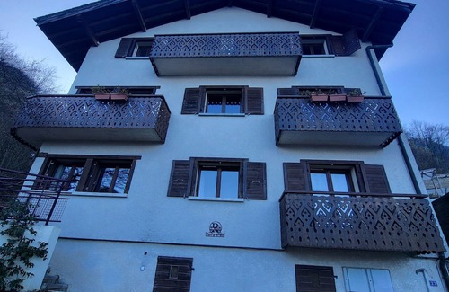 Saint-Gingolph Apartment | Alex and Cathy's