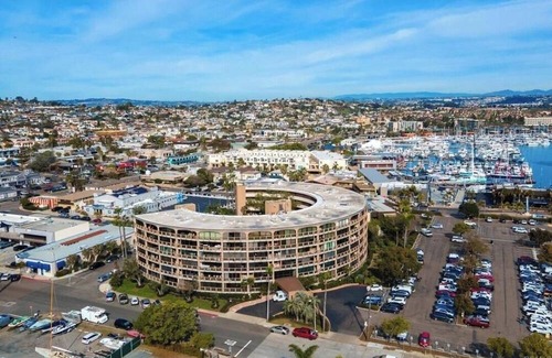 La Playa Condo | Cozy 1-bedroom condo with fitness room, WiFi in pleasant San Diego