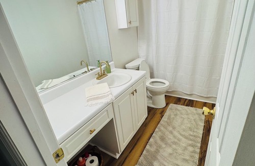 Aiken House | Cozy 2-bedroom upgraded townhome in Aiken S.C.