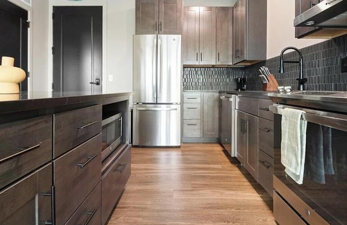 St. Louis Apartment | Landing at Expo at Forest Park - 1 Bedroom in Skinker De Baliviere