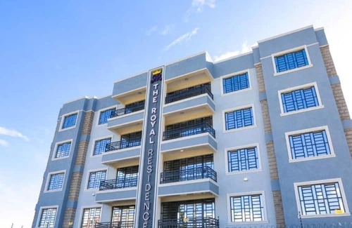 Kitengela Apartment | The Royal Residence : Chui (Leopard)
