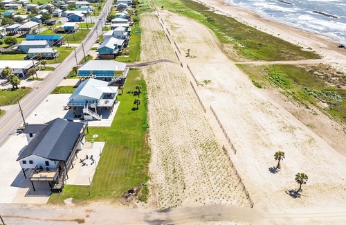 Grand Isle House | Sunstone Retreat- Coastal Realty Group