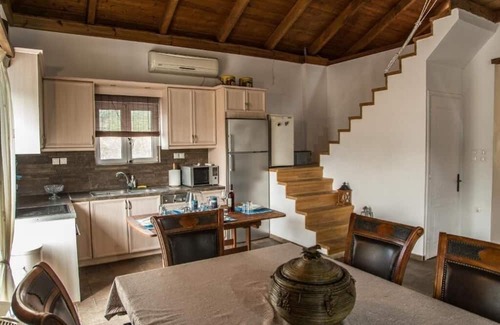 Vathy House | Portolos House: Escape to Ithaca
