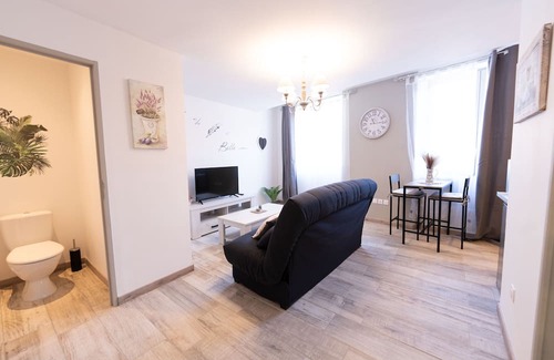 Riez Apartment | Charm under the roofs rated 3 stars