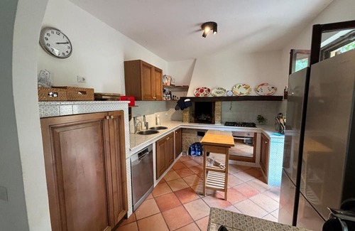 Potenza Picena Apartment | Charming Villa with Panoramic Pool in Le Marche