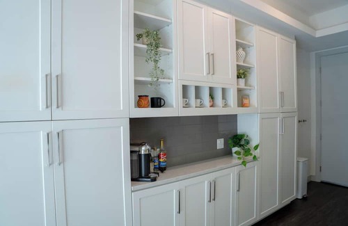 Santa Ana Apartment | Modern studio apartment with roof top, WiFi, AC in enjoyable Irvine