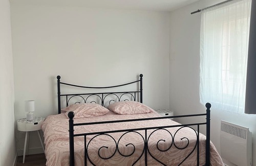 Le Breuil Apartment | The unexpected: 2-bedroom apartment in Le Creusot/Le Breuil near Tgv station