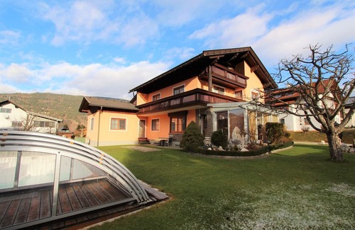 Tropolach Apartment | Apartment in Tröpolach near Nassfeld Gondola