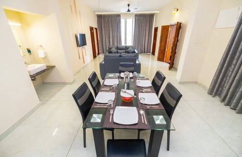 Udupi Apartment | 12-bedroom apartment in superb Manipal with AC, WiFi. Live large