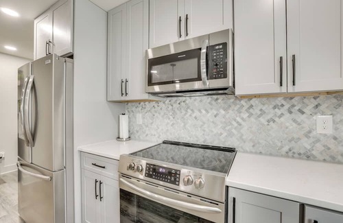 Ooltewah House | 5 Mi to Cambridge Square: Ooltewah Getaway!