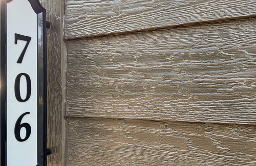 Keystone House | Elkhorn Cabin