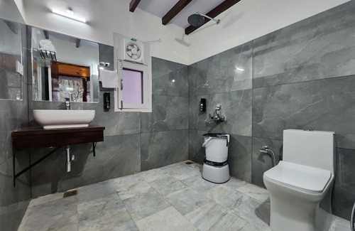Kandaghat Resort | Couple and family friendly eco resort Near Shimla in Kandaghat