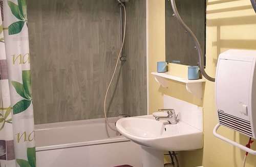 Saint-Amand-les-Eaux Apartment | AA RELAIS DES THERMES 1