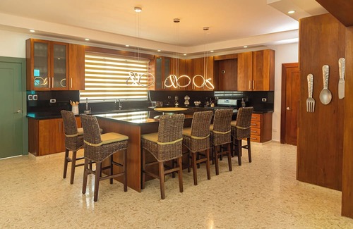 Puerto Plata Villa | Luxurious 5-bedroom villa with WiFi, AC in the bedroom, enchanting Puerto Plata