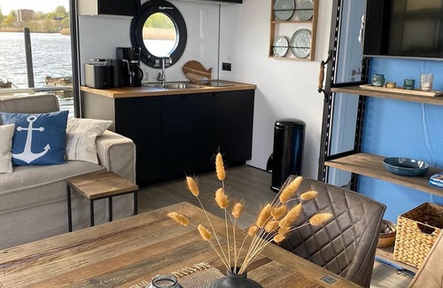 Schleswig Apartment | Fjord anchorage