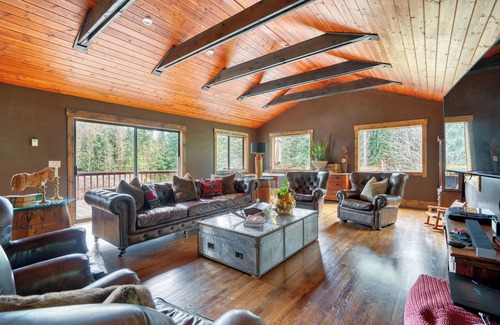 Marmot House | The Lodge at Highland Farms