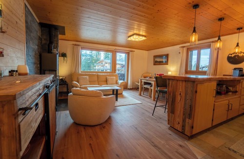 Barboleusaz Apartment | The apartment is located on Place de la Barboleuse in Gryon, close to all shops, the train station,