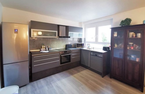 Bergheim Apartment | *NEW* Duplex | CityCentre | AC | Netflix | 8 pers.