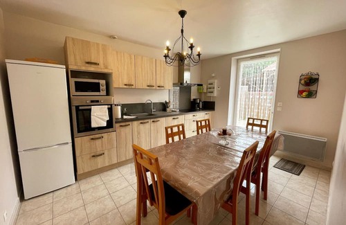 Meusnes Cottage | Comfortable cottage with Wi-Fi, near Beauval Zoo and Loire castles