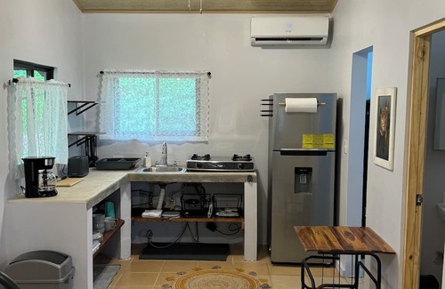 Avellanas Beach Villa | Charming 2-bedroom Casita in Playa Lagartillo near Avellanas and Negra