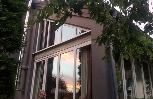 Nordhalben House | The studio - luxury meets creativity, art and comfort!