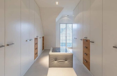 Bad Homburg v.d. Hoehe House | The Golden Home - A retreat full of warmth and style