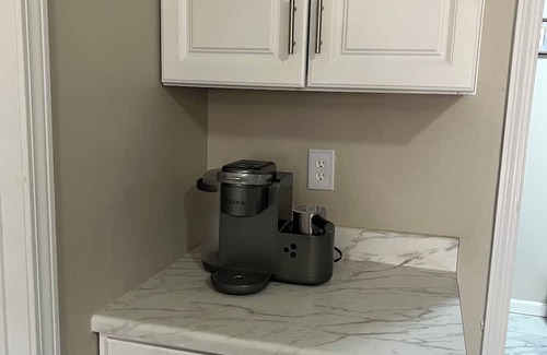 Kennesaw Apartment | Charming 2-bedroom basement apartment with WiFi, AC in terrific Kennesaw