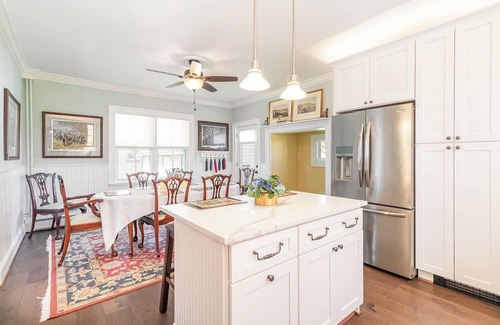 Gettysburg House | Historic 4-bedroom house in Gettysburg with AC, WiFi, walk to sites