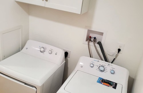 East Homer Apartment | Charming 1-bedroom apartment in delightful Manlius, on a beautiful flower farm!