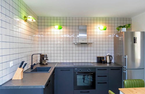 Tbilisi Apartment | Beautiful Apartment with Private Garden