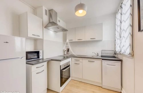 Thiais Apartment | Urban Paradise - Orly 5 min and Paris 10 min away