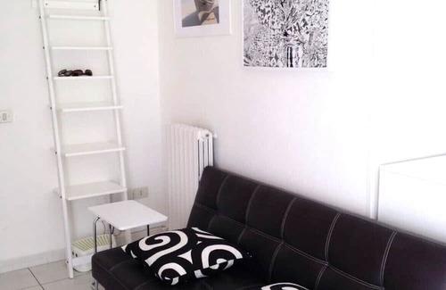 Porto Potenza Picena Apartment | [Seaside Vacation] Elegant & Charming