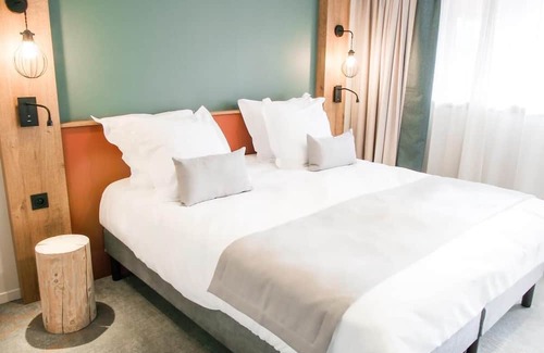 Mont-de-Lans Hotel | Wifi, 10m from ski slopes, swimming pool, sauna, tv, 27m², Les 2 Alpes