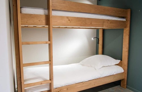 Mont-de-Lans Hotel | Wifi, 10m from ski slopes, swimming pool, sauna, tv, 27m², Les 2 Alpes