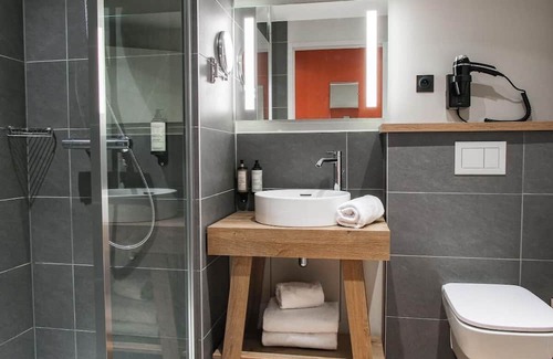 Flaine Hotel | Wifi, 10m from ski slopes, swimming pool, sauna, hammam, balcony, tv, ski locker, 29-39m², Flaine