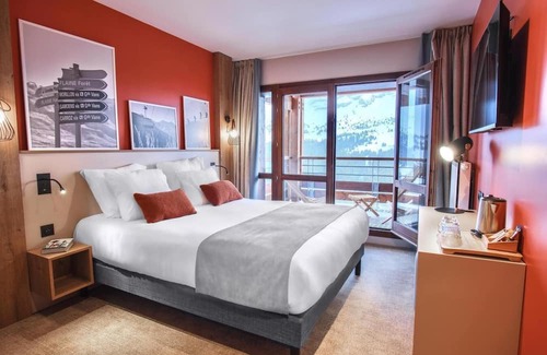 Flaine Hotel | Wifi, 10m from ski slopes, view mountain, swimming pool, sauna, hammam, tv, ski locker, 20m², Flaine