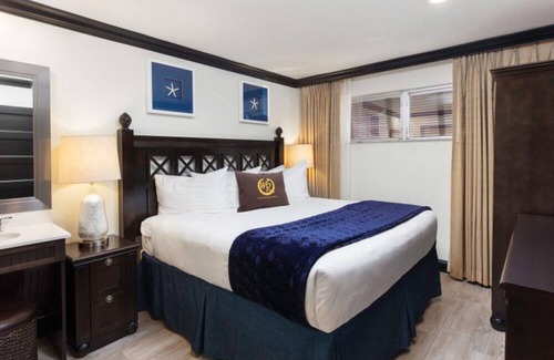 Cocoa Beach Resort | Charming 2-bedroom 2-bath resort in lovely Cocoa Beach!