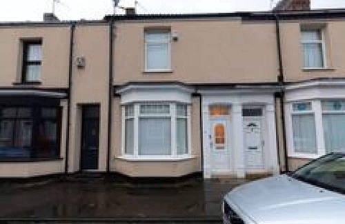 Stockton-on-Tees House | Hampton House Spacious Accommodation In Stockton