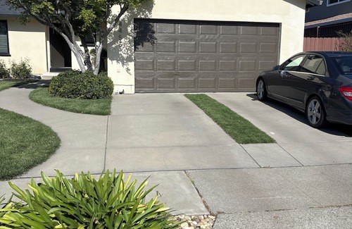Napa House | Remodeled home only3 minutes from 6 wineries. A park at end of st w26 mile views