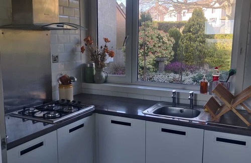 Montrose Apartment | Beautiful period property with amazing views, spacious rooms and a large garden.