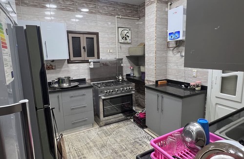 Faisal House | Charming 2-bedroom building in Suez Governorate with AC